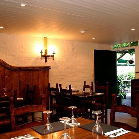 The Lamb Inn Marlborough Extérieur photo