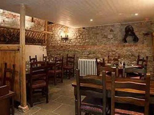 The Lamb Inn Marlborough Extérieur photo