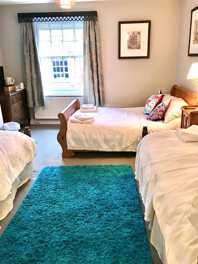 The Lamb Inn Marlborough Extérieur photo