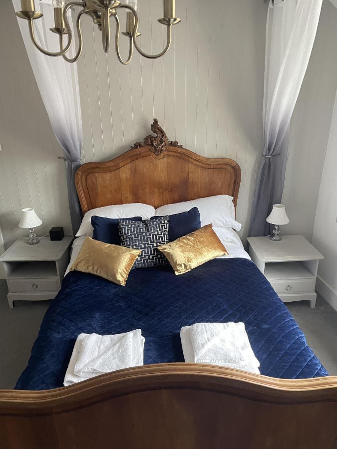 The Lamb Inn Marlborough Extérieur photo